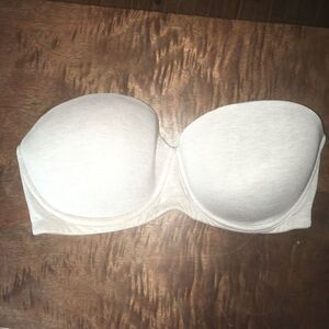 Victoria’s Secret cotton gray strapless size 36D bra